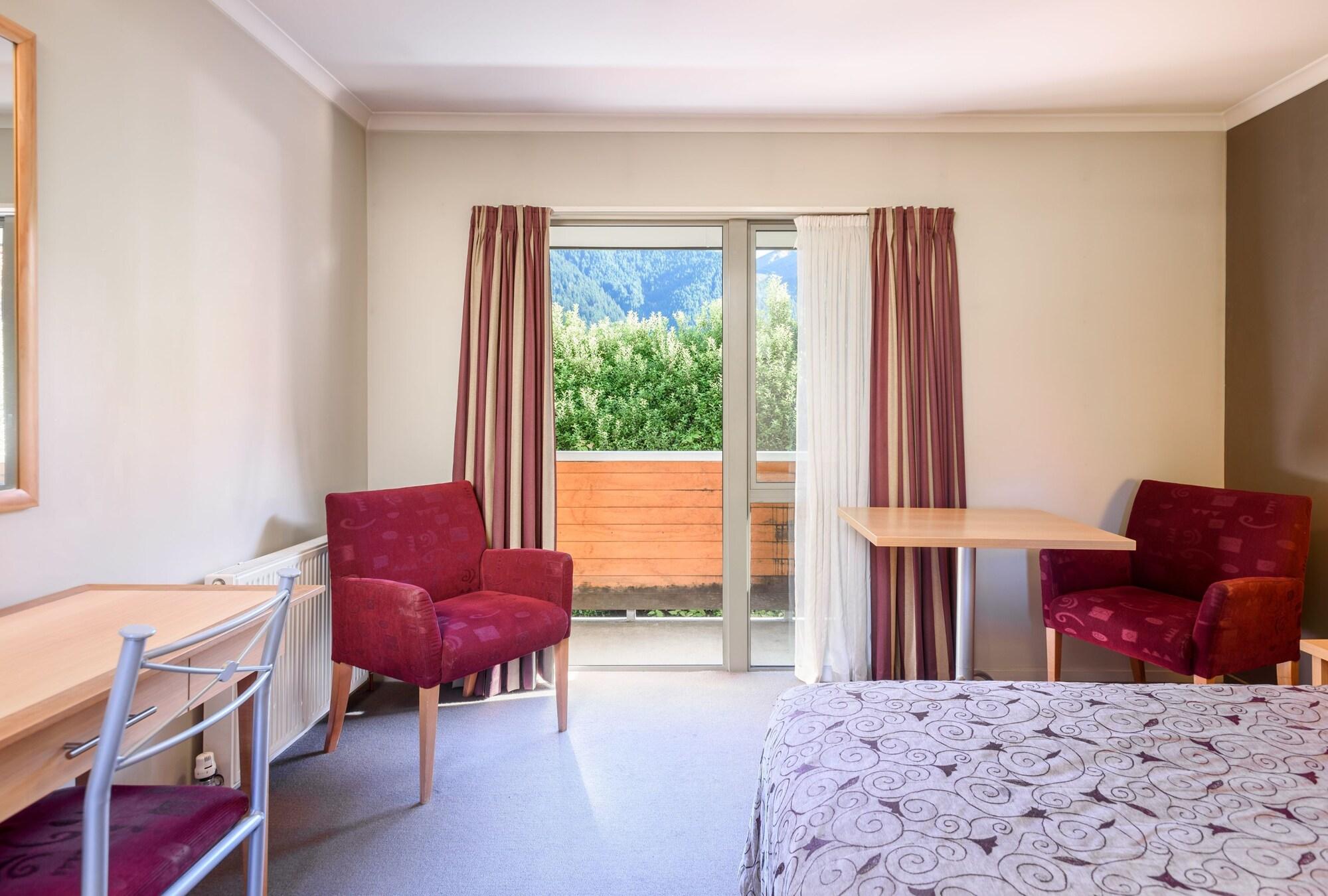 Queenstown Motel Apartments (Adults Only) Ngoại thất bức ảnh