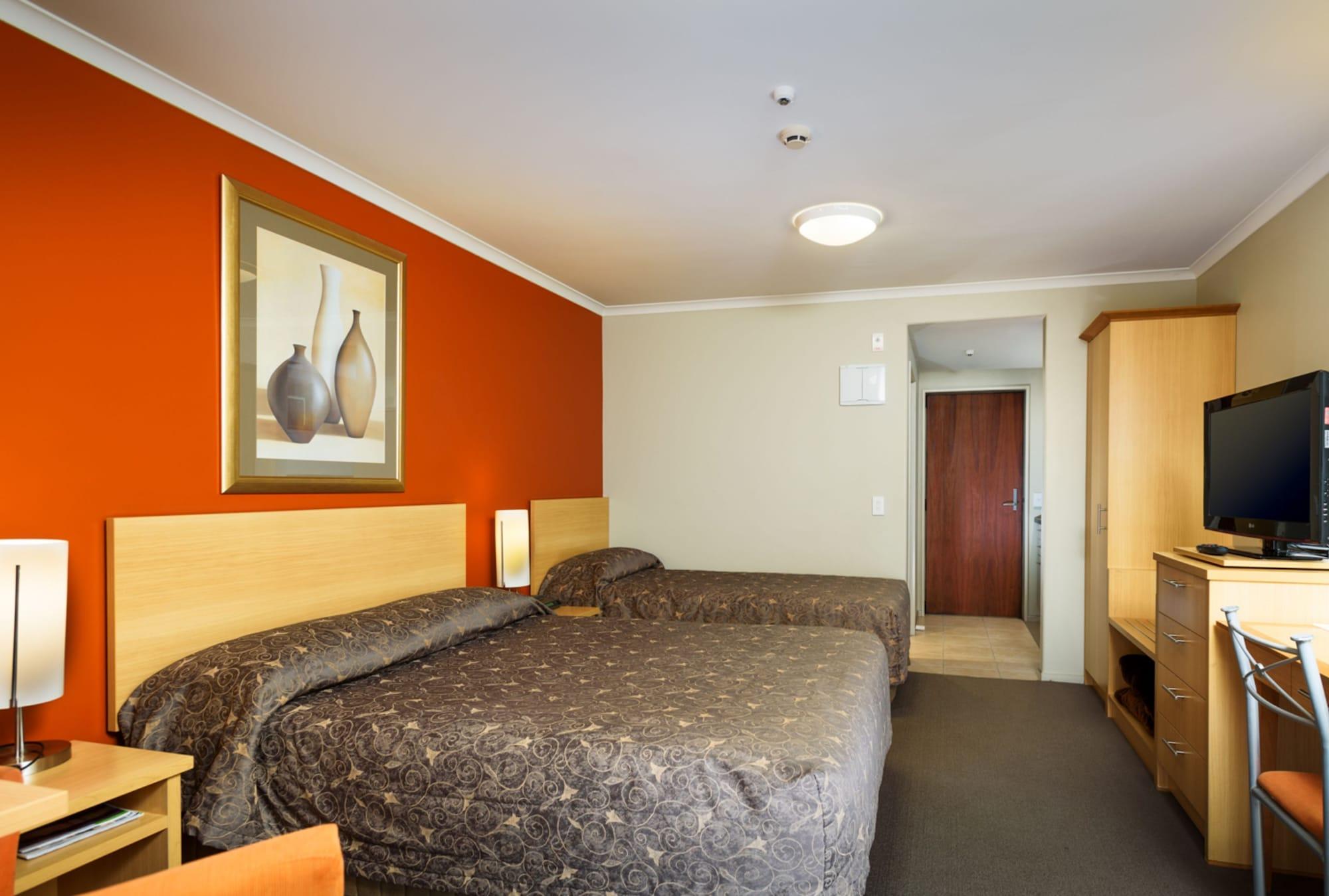 Queenstown Motel Apartments (Adults Only) Ngoại thất bức ảnh