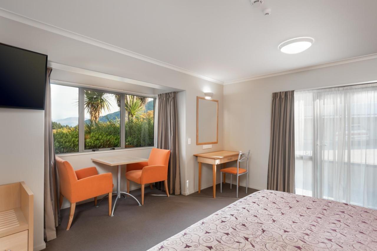 Queenstown Motel Apartments (Adults Only) Ngoại thất bức ảnh